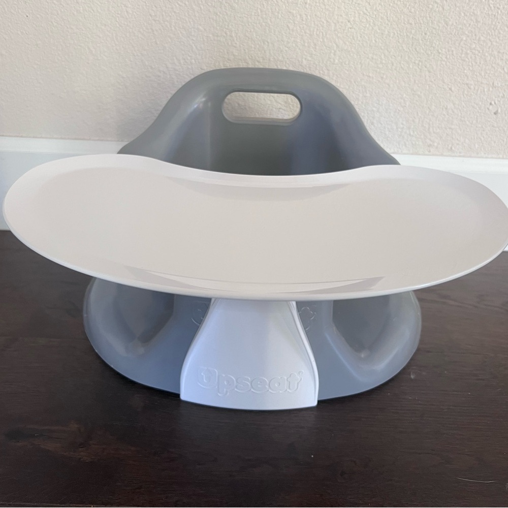 Upseat Baby Chair/Booster Chair